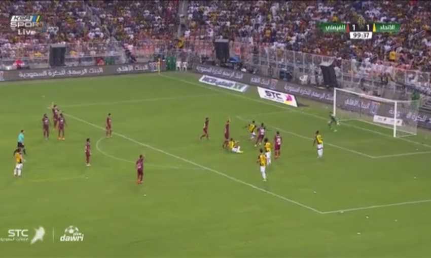 تقنية الفيديو تحتسب هدف اتحاد جدة الثاني في الفيصلي  تقنية الفيديو تحتسب هدف اتحاد جدة الثاني في الفيصلي