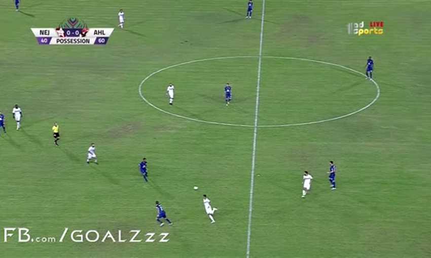 إصابة قوية للاعب النجمة أمام الأهلي إصابة قوية للاعب النجمة أمام الأهلي