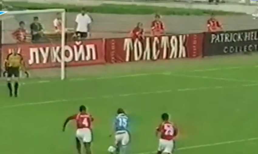 بعد اعتزاله.. أجمل أهداف أرشافين بعد اعتزاله.. أجمل أهداف أرشافين