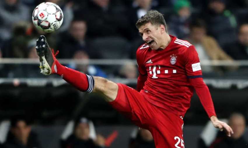 صانعو الأهداف: ليفاندوفسكي يصنع ومولر يسجل أمام شتوتجارت في 2018 صانعو الأهداف: ليفاندوفسكي يصنع ومولر يسجل أمام شتوتجارت في 2018
