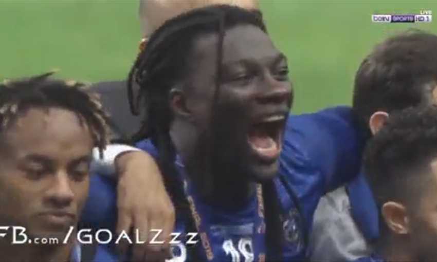 مراسم تنصيب الهلال زعيما لآسيا مراسم تنصيب الهلال زعيما لآسيا