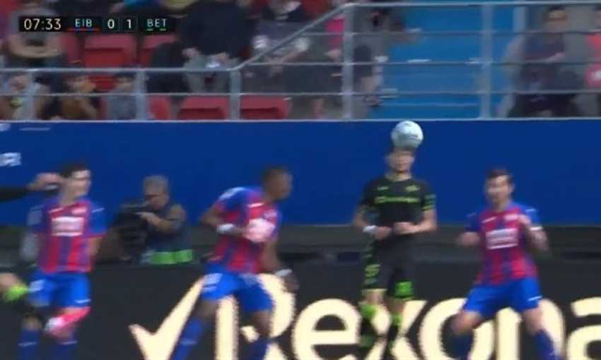 ملخص تعادل إيبار وبيتيس 1-1 (الدوري الإسباني) ملخص تعادل إيبار وبيتيس 1-1 (الدوري الإسباني)