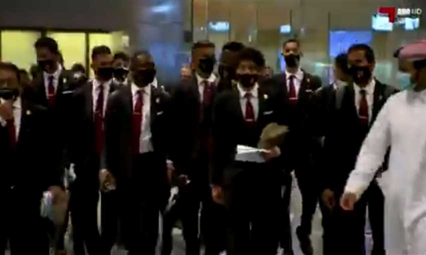 وصول بعثة الأهلي إلى مطار الدوحة وصول بعثة الأهلي إلى مطار الدوحة