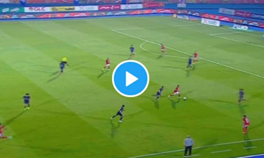 هدف تعادل بيراميدز في الأهلي بعد خطأ الشناوي - إريك تراوري (الدوري المصري) هدف تعادل بيراميدز في الأهلي بعد خطأ الشناوي - إريك تراوري (الدوري المصري)