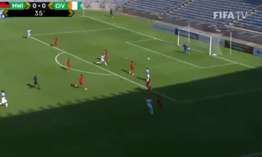 ملخص فوز كوت ديفوار على مالاوي 3-0 (تصفيات المونديال) ملخص فوز كوت ديفوار على مالاوي 3-0 (تصفيات المونديال)