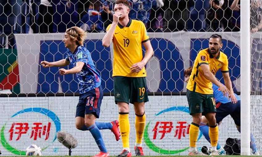 ملخص فوز اليابان على أستراليا 2-1 (تصفيات كأس العالم 2022) ملخص فوز اليابان على أستراليا 2-1 (تصفيات كأس العالم 2022)