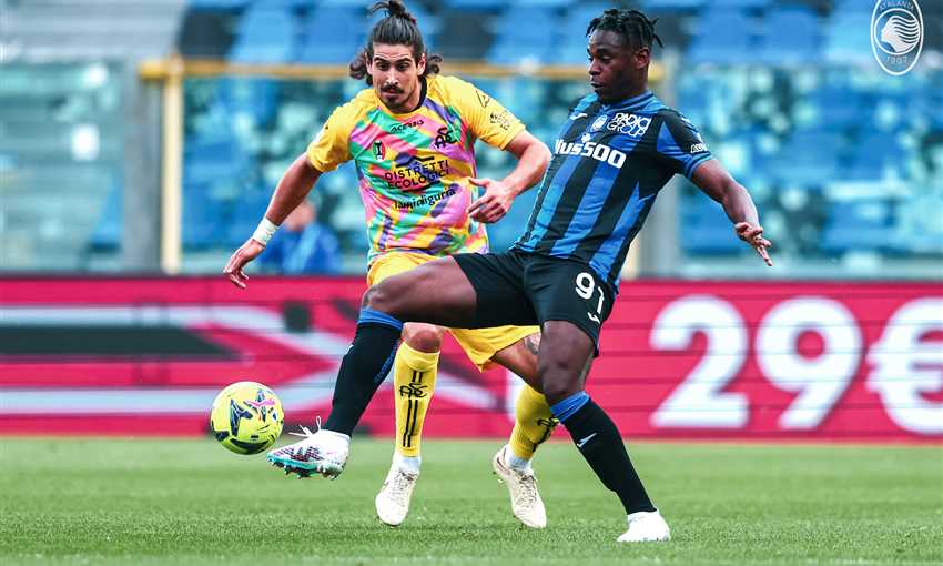 أهداف فوز أتالانتا على سبيزيا 3-2 (الدوري الإيطالي) أهداف فوز أتالانتا على سبيزيا 3-2 (الدوري الإيطالي)