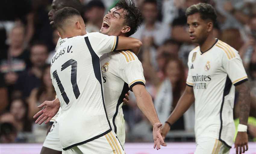 هدف ريال مدريد الأول في مرمى لاس بالماس - براهيم دياز (الدوري الإسباني) هدف ريال مدريد الأول في مرمى لاس بالماس - براهيم دياز (الدوري الإسباني)