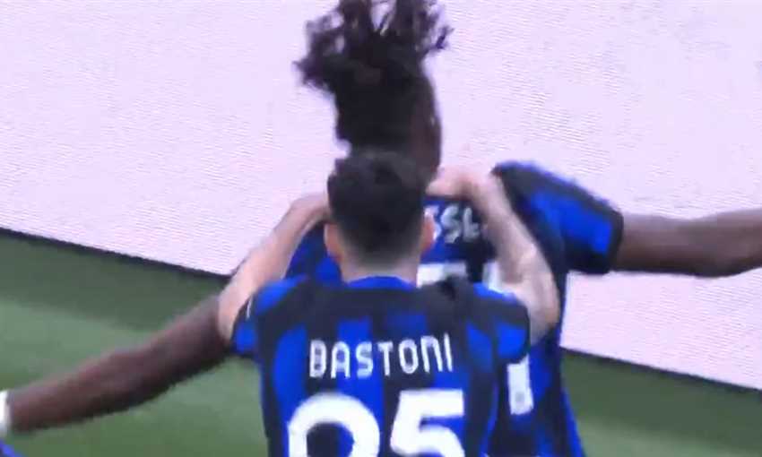 ملخص فوز إنتر ميلان على ليتشي 2-0 (الدوري الإيطالي) ملخص فوز إنتر ميلان على ليتشي 2-0 (الدوري الإيطالي)