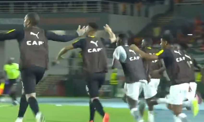 هدف جنوب إفريقيا الثاني في المغرب - تيبوهو موكوينا (أمم إفريقيا) هدف جنوب إفريقيا الثاني في المغرب - تيبوهو موكوينا (أمم إفريقيا)
