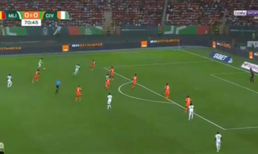 هدف مالي الأول ضد كوت ديفوار - نيني دورجيليس (أمم إفريقيا) هدف مالي الأول ضد كوت ديفوار - نيني دورجيليس (أمم إفريقيا)