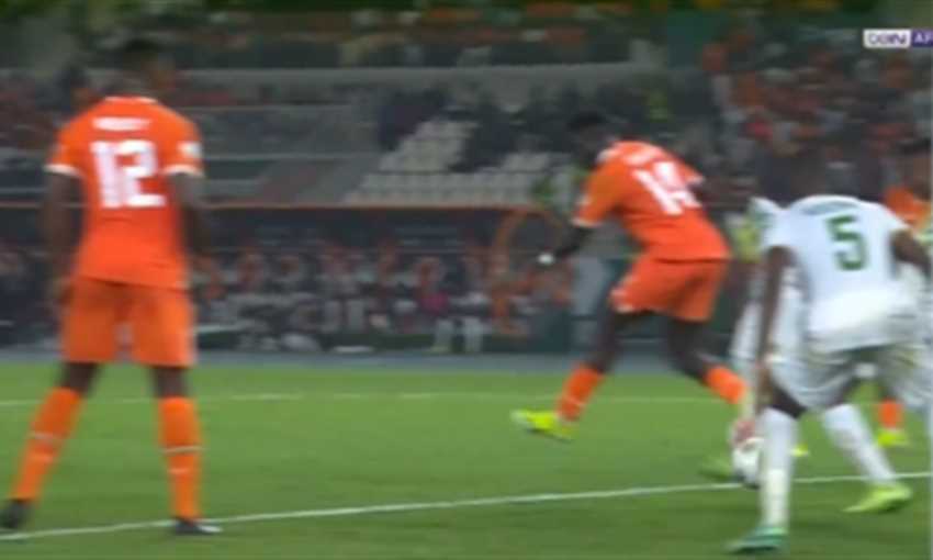 هدف فوز كوت ديفوار القاتل على مالي - عمر دياكاتي (أمم إفريقيا) هدف فوز كوت ديفوار القاتل على مالي - عمر دياكاتي (أمم إفريقيا)