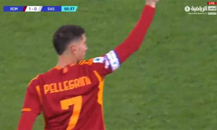 هدف فوز روما على ساسولو 1-0 (الدوري الإيطالي) هدف فوز روما على ساسولو 1-0 (الدوري الإيطالي)