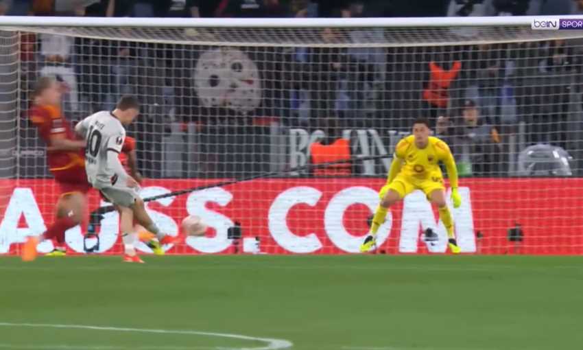 ملخص فوز باير ليفركوزن على روما 2-0 (الدوري الأوروبي) ملخص فوز باير ليفركوزن على روما 2-0 (الدوري الأوروبي)