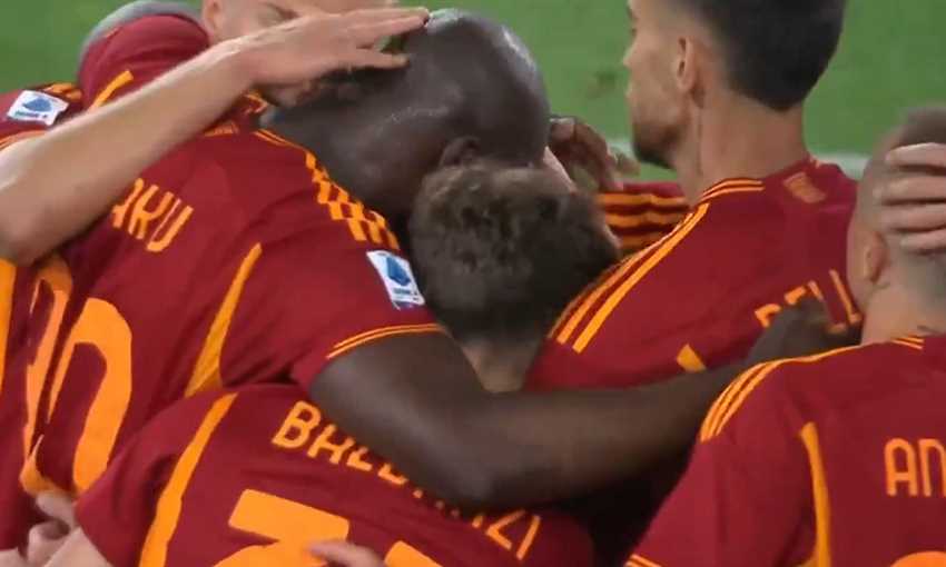 ملخص تعادل روما مع يوفنتوس 1-1 (الدوري الإيطالي) ملخص تعادل روما مع يوفنتوس 1-1 (الدوري الإيطالي)