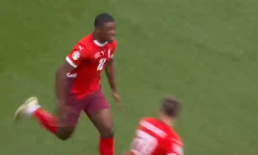 هدف سويسرا الأول في المجر - كوادو دواه (يورو 2024) هدف سويسرا الأول في المجر - كوادو دواه (يورو 2024)
