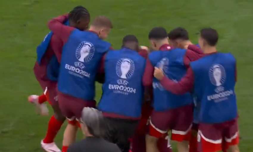 هدف سويسرا الثاني في المجر - ميشيل أيبشير (يورو 2024) هدف سويسرا الثاني في المجر - ميشيل أيبشير (يورو 2024)