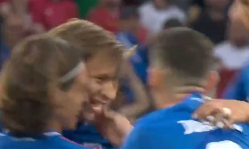 هدف إيطاليا الثاني في ألبانيا - نيكولو باريلا (يورو 2024) هدف إيطاليا الثاني في ألبانيا - نيكولو باريلا (يورو 2024)