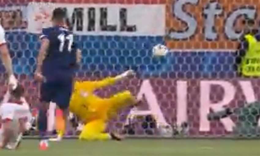 ملخص فوز هولندا على بولندا 2-1 (يورو 2024) ملخص فوز هولندا على بولندا 2-1 (يورو 2024)