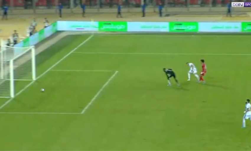 ملخص فوز الجزائر على غينيا الإستوائية 2-0 (تصفيات أمم إفريقيا) ملخص فوز الجزائر على غينيا الإستوائية 2-0 (تصفيات أمم إفريقيا)