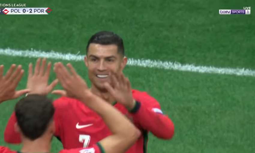 هدف البرتغال الثاني ضد بولندا - كريستيانو رونالدو (دوري الأمم الأوروبية) هدف البرتغال الثاني ضد بولندا - كريستيانو رونالدو (دوري الأمم الأوروبية)