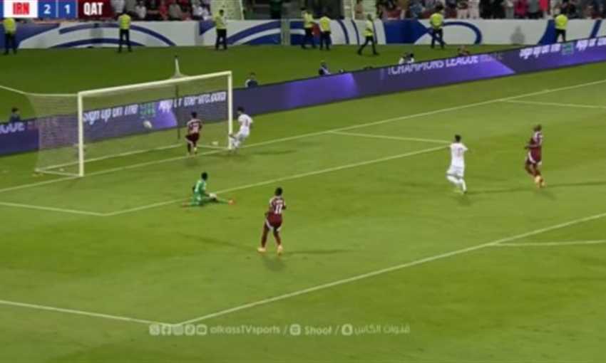 هدف إيران الثالث ضد قطر - محمد محبي (تصفيات كأس العالم) هدف إيران الثالث ضد قطر - محمد محبي (تصفيات كأس العالم)