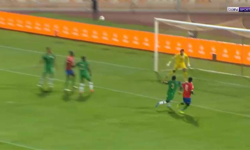 ملخص فوز جُزر القُمر على جامبيا 2-1 (تصفيات أمم إفريقيا) ملخص فوز جُزر القُمر على جامبيا 2-1 (تصفيات أمم إفريقيا)