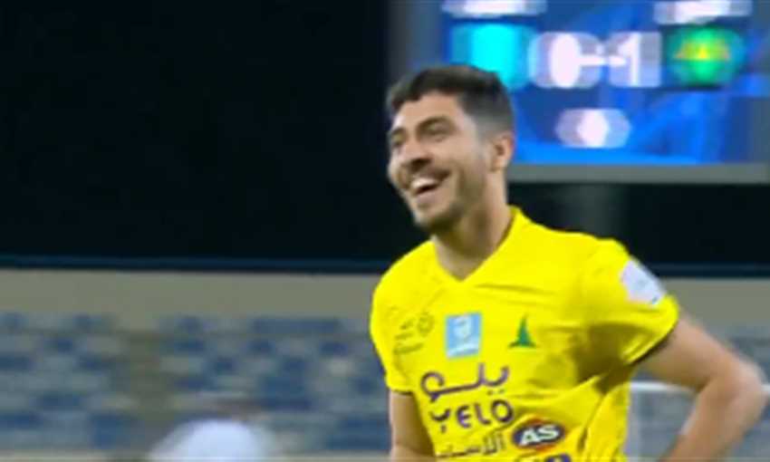 هدف الخليج الثاني ضد الأخدود - محمد شريف (الدوري السعودي) هدف الخليج الثاني ضد الأخدود - محمد شريف (الدوري السعودي)