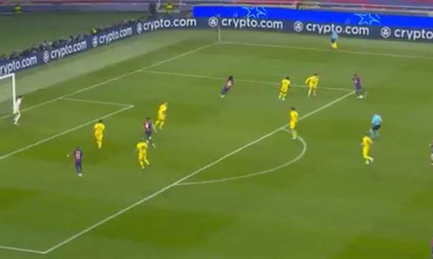 هدف برشلونة الثاني ضد دورتموند - روبرت ليفاندوفسكي (دوري أبطال أوروبا) هدف برشلونة الثاني ضد دورتموند - روبرت ليفاندوفسكي (دوري أبطال أوروبا)