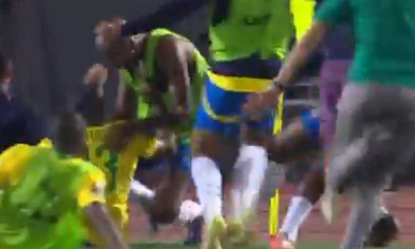 هدف تعادل صنداونز في الأهلي - ياسر إبراهيم ذاتيا (دوري أبطال إفريقيا) هدف تعادل صنداونز في الأهلي - ياسر إبراهيم ذاتيا (دوري أبطال إفريقيا)