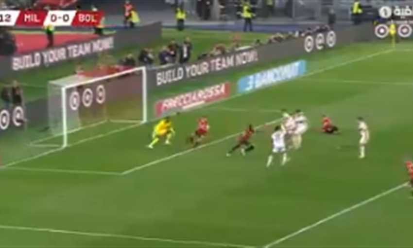هدف فوز بولونيا على ميلان 1-0 (نهائي كأس إيطاليا) هدف فوز بولونيا على ميلان 1-0 (نهائي كأس إيطاليا)