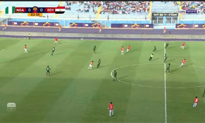 هدف مصر الأول ضد نيجيريا - عمر أسامة حسن (أمم إفريقيا للشباب) هدف مصر الأول ضد نيجيريا - عمر أسامة حسن (أمم إفريقيا للشباب)