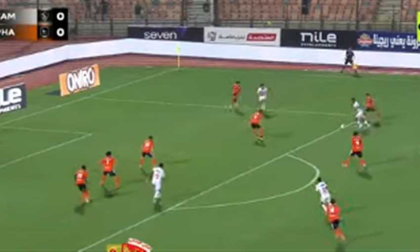هدف الزمالك الأول ضد فاركو - محمد شحاتة (الدوري المصري) هدف الزمالك الأول ضد فاركو - محمد شحاتة (الدوري المصري)