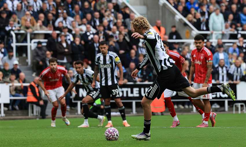 هدف نيوكاسل الأول في نوتنجهام - برونو جيماريش (الدوري الإنجليزي) هدف نيوكاسل الأول في نوتنجهام - برونو جيماريش (الدوري الإنجليزي)