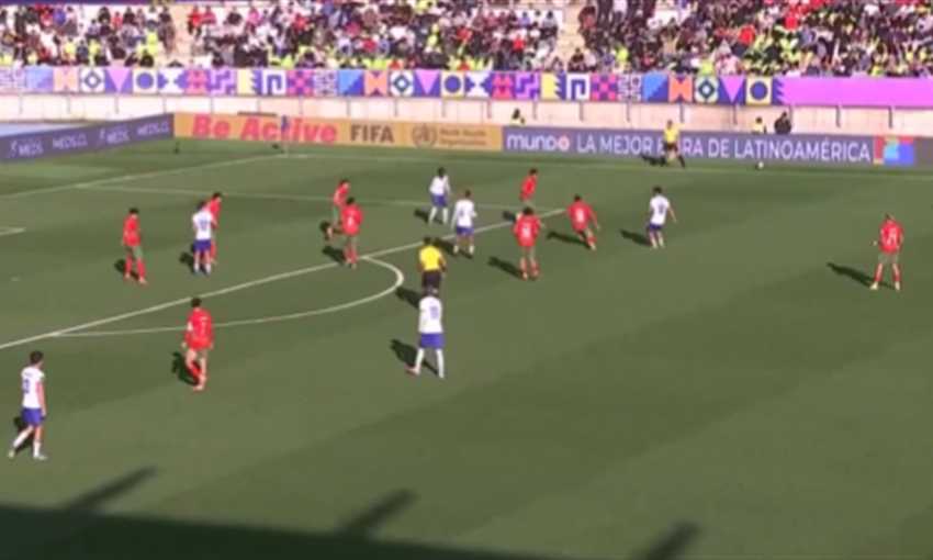 هدف فرنسا في شباك المغرب - لوكاس ميشيل (كأس العالم للشباب) هدف فرنسا في شباك المغرب - لوكاس ميشيل (كأس العالم للشباب)