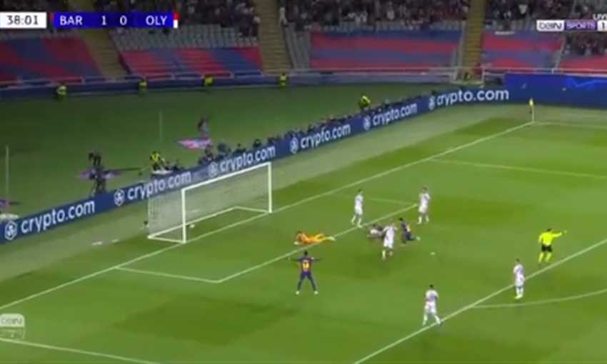 هدف برشلونة الثاني ضد أولمبياكوس - فيرمين لوبيز (أبطال أوروبا) هدف برشلونة الثاني ضد أولمبياكوس - فيرمين لوبيز (أبطال أوروبا)