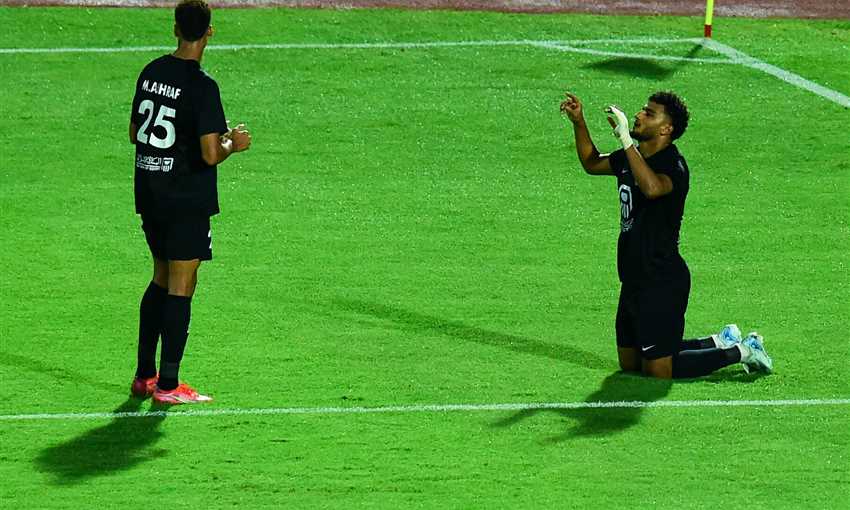 هدف البنك الأهلي الأول أمام الزمالك - أسامة فيصل (الدوري المصري) هدف البنك الأهلي الأول أمام الزمالك - أسامة فيصل (الدوري المصري)