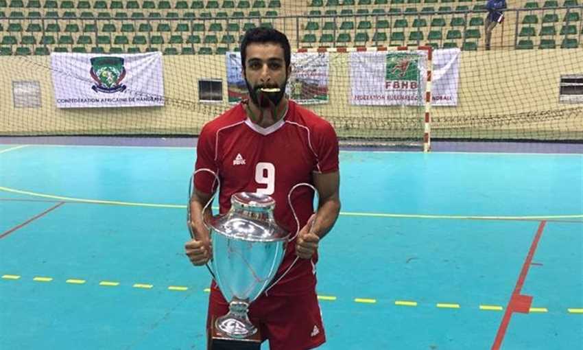 إسلام حسن لاعب الأهلي لكرة اليد