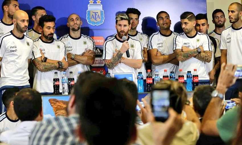 منتخب الأرجنتين في المؤتمر الصحفي
