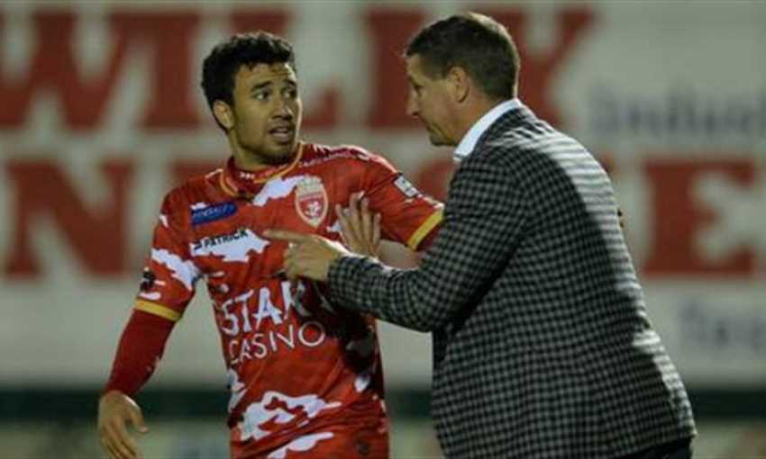 تريزيجيه ومدرب موسكرون