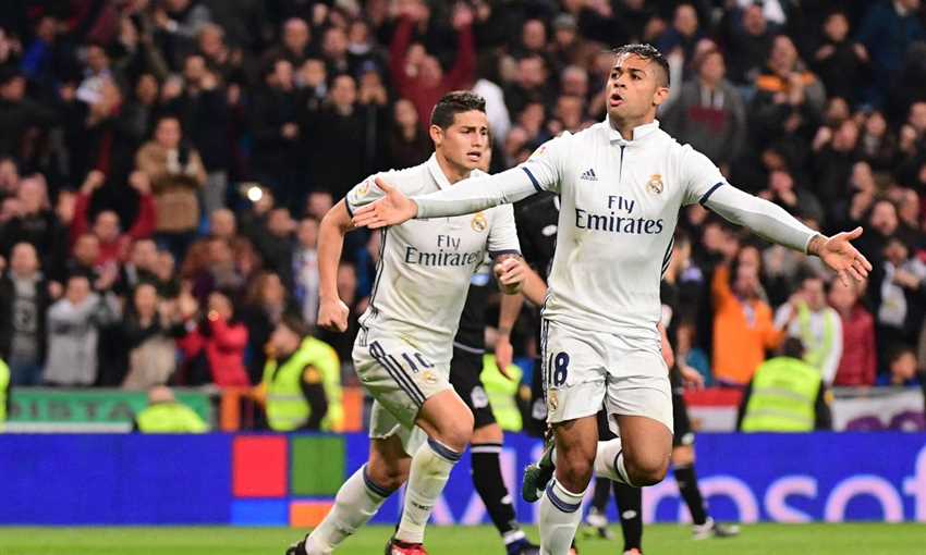 ريال مدريد وديبورتيفو 