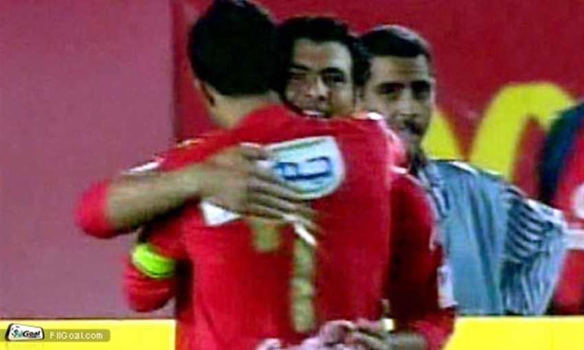 متعب يحتفل بأحد أهدافه في مرمى الزمالك