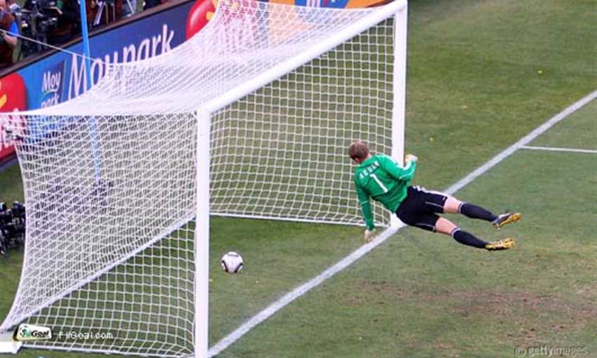 إنجلترا ألمانيا نوير كاس العالم 2010