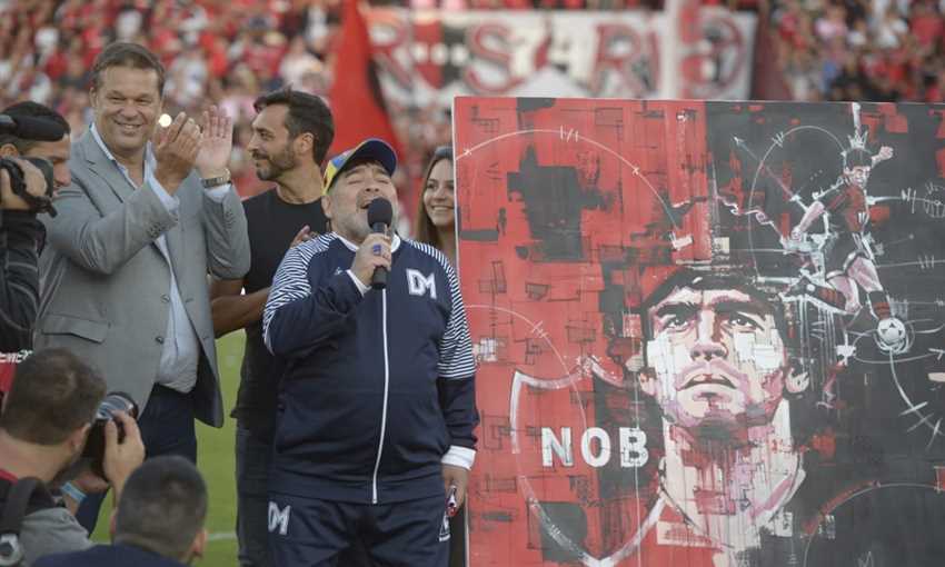 دييجو أرماندو مارادونا - نيويلز أولد بويز الأرجنتيني