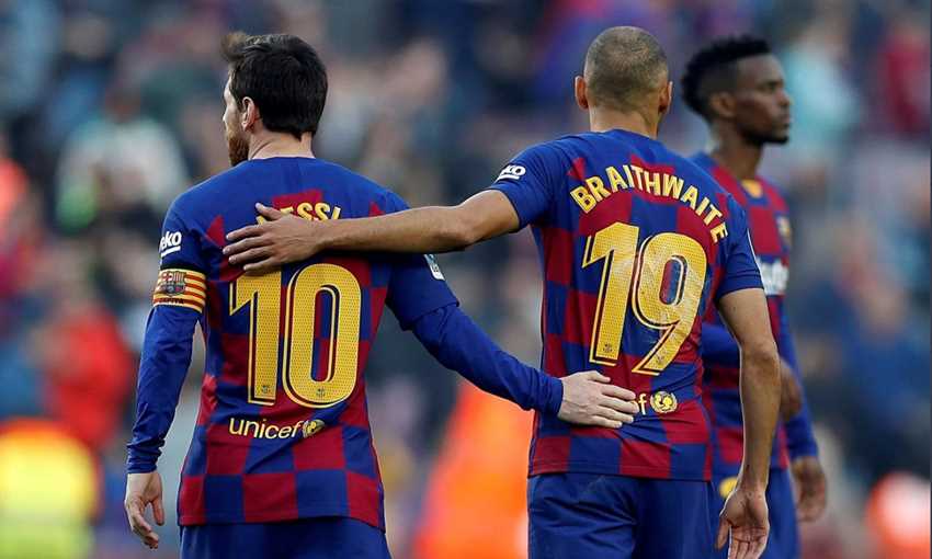 مارتن برايثوايت - ميسي - برشلونة