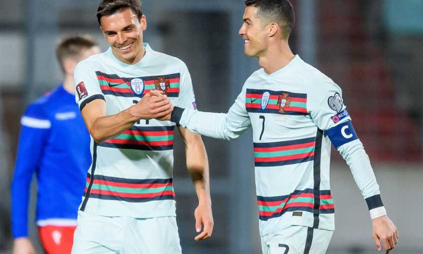 كريستيانو رونالدو وجواو بالينيا - البرتغال