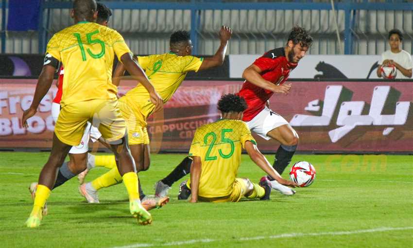 رمضان صبحي مع منتخب مصر الأوليمبي أمام جنوب إفريقيا