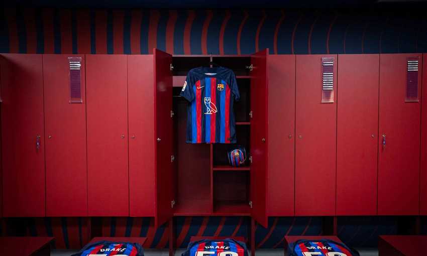 قميص برشلونة