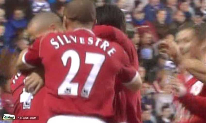 United will miss Silvestre for the rest of the season