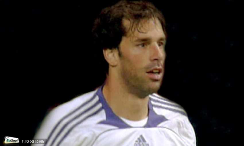 Van Nistelrooy scored the winner